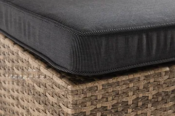 Wisconsin Premium Loungesofa uten Armstøtte 2-seters - Kunstrotting/Sand/Svart - Hagemøbler & utemiljø - Balkong & terrasse - Balkongmøbler - Balkongsofa