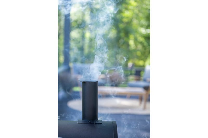 Kullgrill Mustang Barrel Kilgore - Svart - Hagemøbler & utemiljø - Grill & utekjøkken - Kullgrill