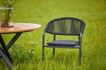 Hillerstorp Ekeryd utebord Ø110 cm - Hagemøbler & utemiljø - Hagebord - Spisebord ute