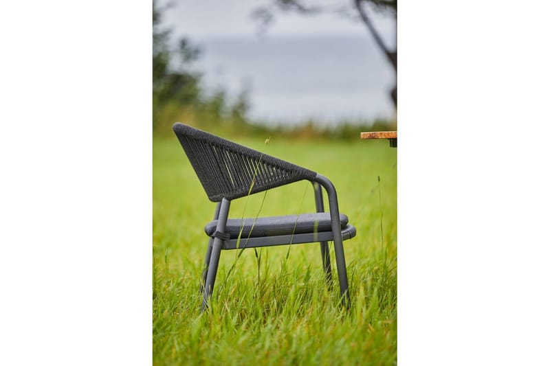 Hillerstorp Ekeryd utebord Ø110 cm - Hagemøbler & utemiljø - Hagebord - Spisebord ute
