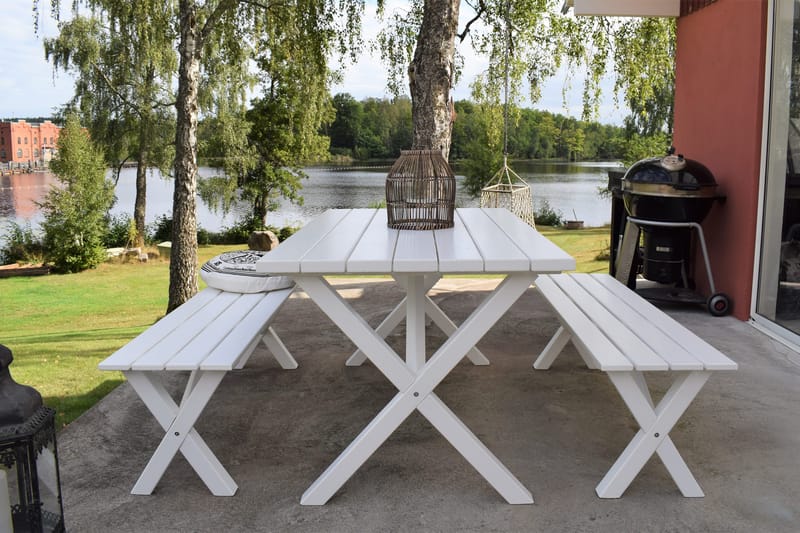 Spisegruppe Scottsdale 150 cm + 2 Benker 140 cm Hvit - KWA - Hagemøbler & utemiljø - Hagebord - Piknikbord