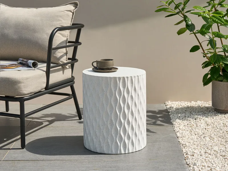 Sidebord utendørs Antelao 37 cm terrazzoeffekt - Hvit - Hagemøbler & utemiljø - Hagebord - Sidebord utendørs