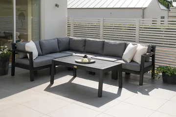 Hillerstorp Stoltö spisebord og sofabord utendørs 120 cm furu tre - Svart - Hagemøbler & utemiljø - Hagebord - Loungebord & Sofabord utendørs