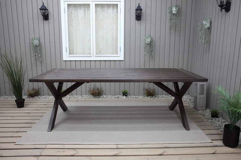 Hains Fasta Spisebord 220 cm - Brun - Hagemøbler & utemiljø - Hagebord - Spisebord ute
