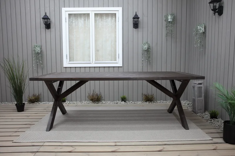 Hains Fasta Spisebord 220 cm - Brun - Hagemøbler & utemiljø - Hagebord - Spisebord ute