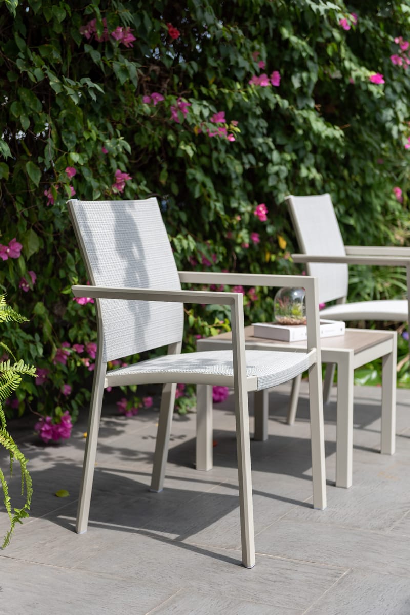 Urbanite Utesidebord 50×50 cm - Lys Grå - Hagemøbler & utemiljø - Hagebord - Sidebord utendørs