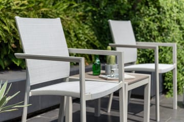 Urbanite Utesidebord 50×50 cm - Lys Grå - Hagemøbler & utemiljø - Hagebord - Sidebord utendørs