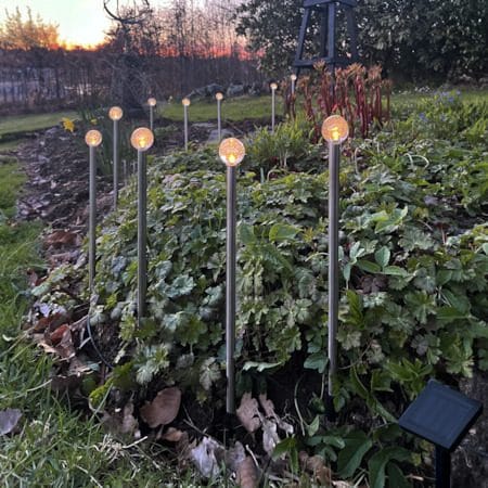 Bubbly 10-pin Solcelledekorasjon 270 cm - sølv - Hagemøbler & utemiljø - Hagedekorasjon & utemiljø - Hagebelysning