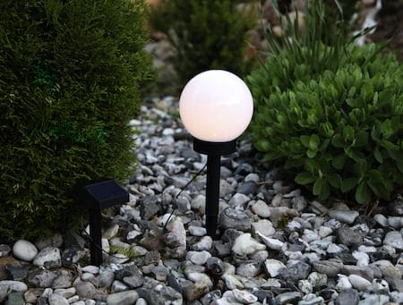 Globus solcelledekorasjon 15 cm - hvit - Hagemøbler & utemiljø - Hagedekorasjon & utemiljø - Hagebelysning