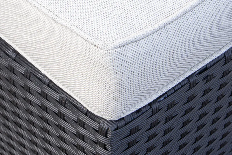 James Light Stor L-formet Vendbar Loungegruppe for Utendørs i Kunstrotting med Oppbevaring og Hvite Puter - Svart - Hagemøbler & utemiljø - Loungemøbler - Loungegrupper