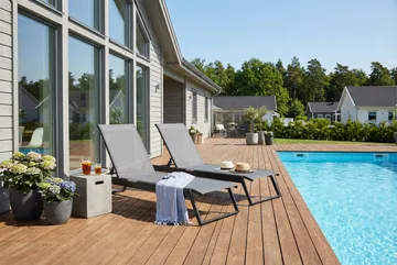 Monaco solseng med justerbar rygg i aluminium, grå tekstil - Svart - Hagemøbler & utemiljø - Stoler & Lenestoler - Solsenger & solvogner