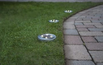 Lawnlight 3-pakning solcellespotlight 11,5 cm - sølv - Hagemøbler & utemiljø - Hagedekorasjon & utemiljø - Hagebelysning