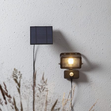 Powerspot solcellespotlight 15 cm - svart - Hagemøbler & utemiljø - Hagedekorasjon & utemiljø - Hagebelysning