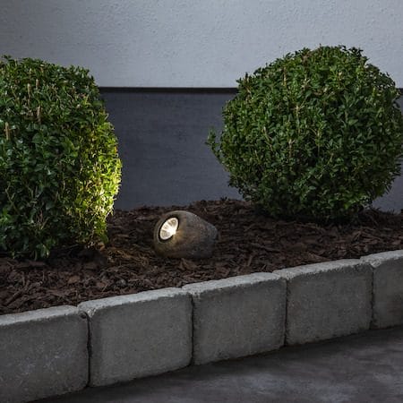 Rocky solcellespotlight 11 cm - grå - Hagemøbler & utemiljø - Hagedekorasjon & utemiljø - Hagebelysning