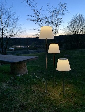 Solini solcellelampe 90 cm - hvit/sølv - Hagemøbler & utemiljø - Hagedekorasjon & utemiljø - Hagebelysning