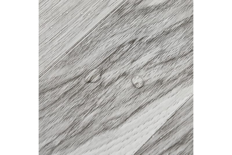 Selvklebende gulvplanker 55 stk PVC 5,11 m² grå stripet - Grå - Terrassebord