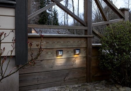 Wally 2-pakning solcellevegglykt 10 cm - sølv - Hagemøbler & utemiljø - Hagedekorasjon & utemiljø - Hagebelysning