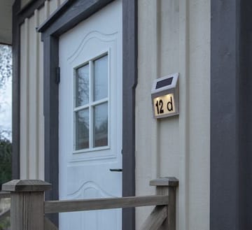 Wally solcellevegglykt 18 cm - sølv - Hagemøbler & utemiljø - Hagedekorasjon & utemiljø - Hagebelysning