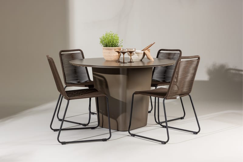 Santa Fe Spisegruppe Rund 120 cm + 4 stk Lindos Spisestoler Brun - Hagemøbler & utemiljø - Hagegruppe - Spisegrupper hage