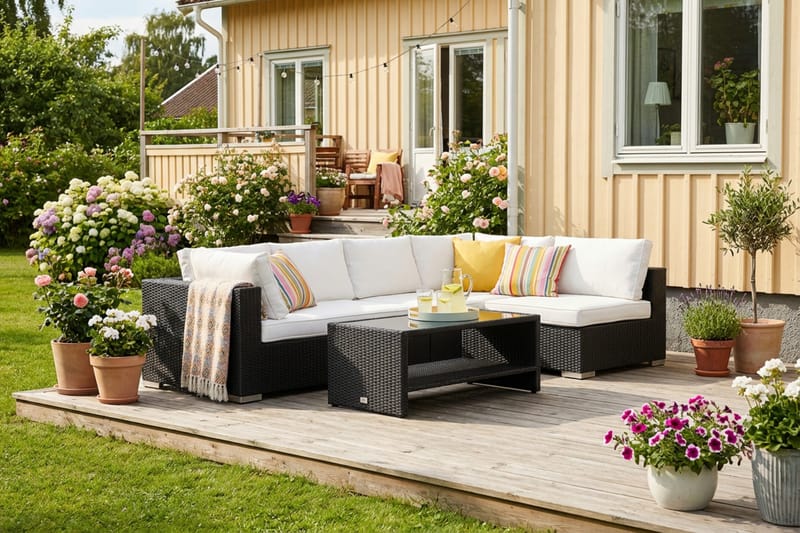 Bahamas utendørs loungegruppe 5-seters med vendbar sjeselong og bord med hylle - Svart - Hagemøbler & utemiljø - Loungemøbler - Loungegrupper