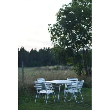 Bordgruppe Varax Retro 403 + 4 stk 305 Hvit - Hvit - Hagemøbler & utemiljø - Hagegruppe - Cafemøbler & cafesett