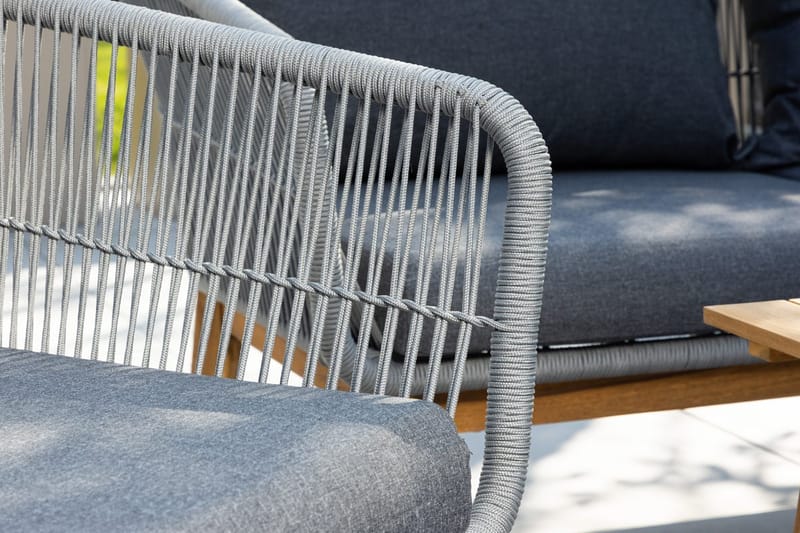 Chania sofagruppe 2-seters sofa + 2 lenestoler med bord utendørs - Grå, natur - Hagemøbler & utemiljø - Hagegruppe - Sofagruppe utendørs