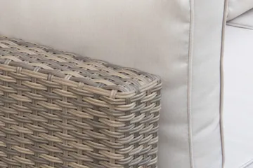 Dramilo loungegruppe i kunstrotting med bord og puter - Beige - Hagemøbler & utemiljø - Hagegruppe - Sofagruppe utendørs