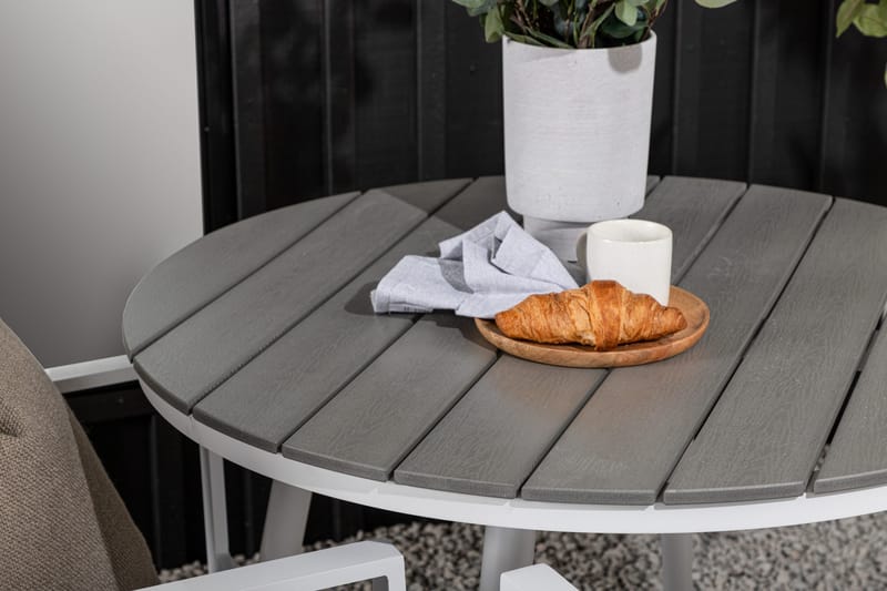 Break Spisegruppe Rund 70 cm+2 Copacabana Stablebare Stoler - Hvit - Hagemøbler & utemiljø - Hagegruppe - Spisegrupper hage