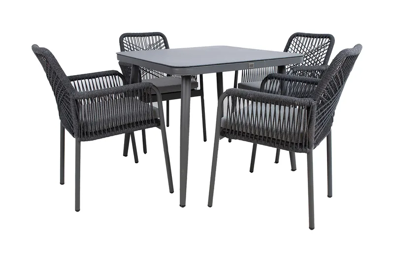 Hela Spisegruppe med 4 Stoler