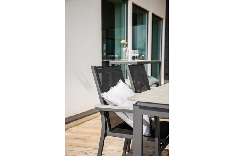 Levels Forlengbar Spisegruppe 160cm + 4 Parma Stoler - Svart/Grå - Hagemøbler & utemiljø - Hagegruppe - Spisegrupper hage