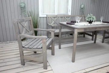 Olivo Spisegruppe + 2 Stoler + Benk - Grå - Hagemøbler & utemiljø - Hagegruppe - Spisegrupper hage