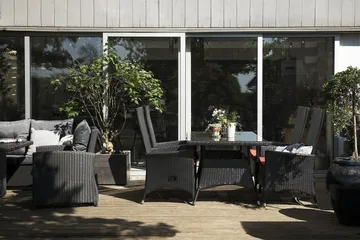 Thor Spisegruppe 140+4 Jenny Regulerbare Stoler - Svart - Hagemøbler & utemiljø - Hagegruppe - Spisegrupper hage