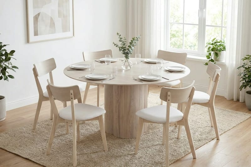 Juno spisegruppe 150 cm rund hvitlasert med 6 Amelia spisestoler med pute - Hvitlasert/Beige - Hagemøbler & utemiljø - Hagegruppe - Spisegrupper hage