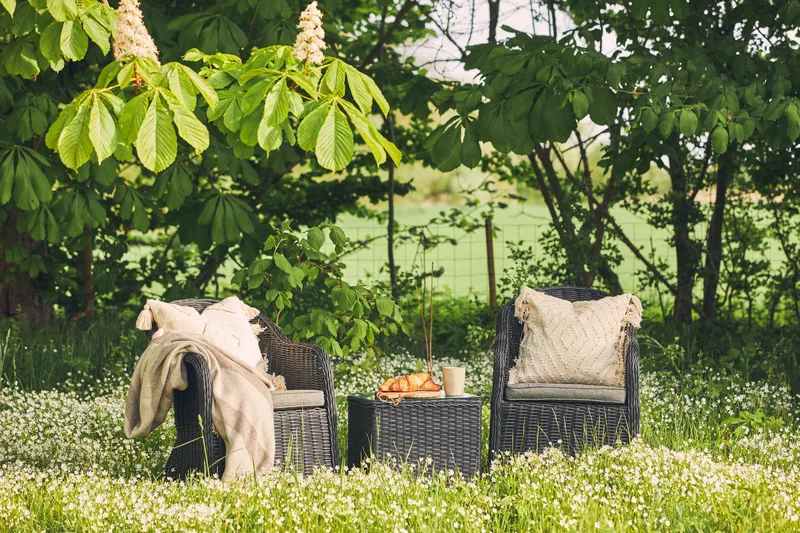 Marcus Cafésett med 2 Light Lenestoler m Pute - Svart - Hagemøbler & utemiljø - Hagegruppe - Cafemøbler & cafesett