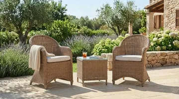 Marcus Cafésett med 2 Light Lenestoler m Pute - Natur - Hagemøbler & utemiljø - Hagegruppe - Cafemøbler & cafesett