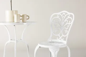 Nandin Spisegruppe + 2 stoler - Hvit - Hagemøbler & utemiljø - Hagegruppe - Cafemøbler & cafesett