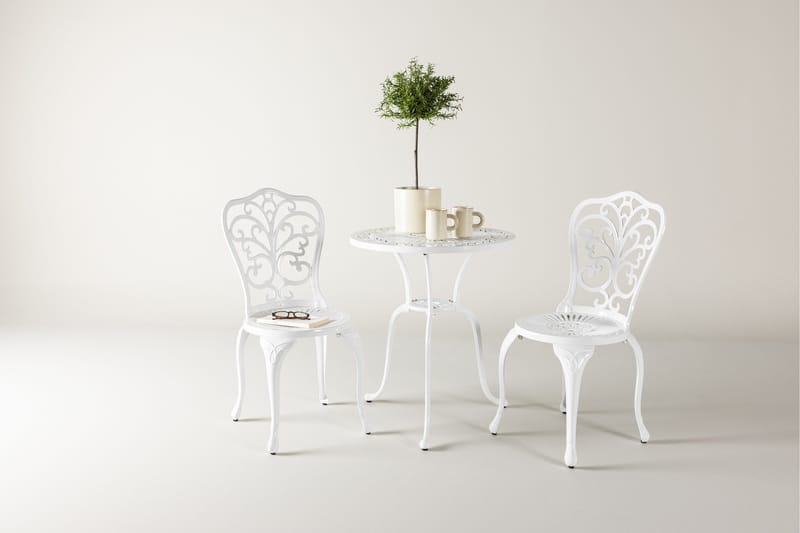 Nandin Spisegruppe + 2 stoler - Hvit - Hagemøbler & utemiljø - Hagegruppe - Cafemøbler & cafesett