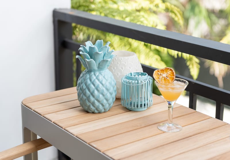 Portals Balkongsett bord + 2 carverstoler - Lys Ecru/Korallsand - Hagemøbler & utemiljø - Hagegruppe - Cafemøbler & cafesett