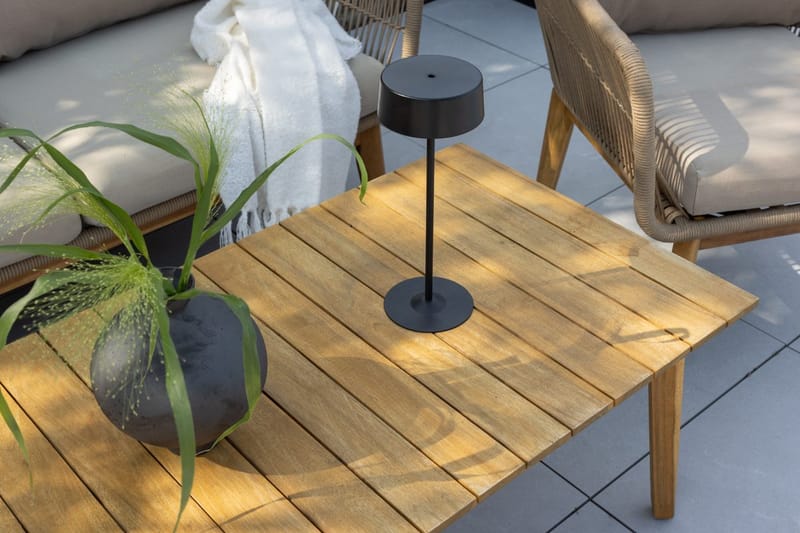 Sofagruppe Chania 2-seters sofa + 2 lenestoler med bord utendørs - Brun - Hagemøbler & utemiljø - Hagegruppe - Sofagruppe utendørs