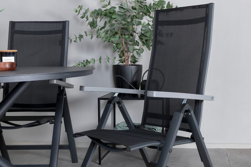 Spisegruppe for utendørsbruk Alma spisebord – svart alu – ø120 cm + Albany Light 5-pos – svart / svart textilene og grå teak_4 Svart/grå - Hagemøbler & utemiljø - Hagegruppe - Spisegrupper hage