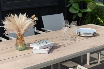 Urbanite Spisegruppe Utendørs 205 cm 8 Lenestoler - Grå - Hagemøbler & utemiljø - Hagegruppe - Spisegrupper hage