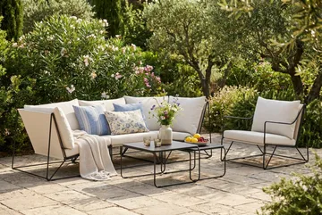 Usteryd utendørs rett 4-seters sofa med lenestol - Svart/Beige - Hagemøbler & utemiljø - Hagegruppe - Sofagruppe utendørs