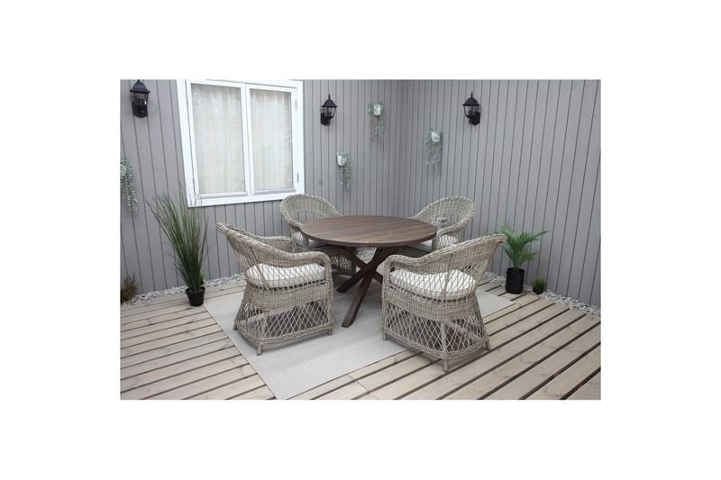 Utendørs møbelgruppe Ø 112 cm bord & 4 Merida naturlig stoler Brun - Brun - Hagemøbler & utemiljø - Hagegruppe - Spisegrupper hage