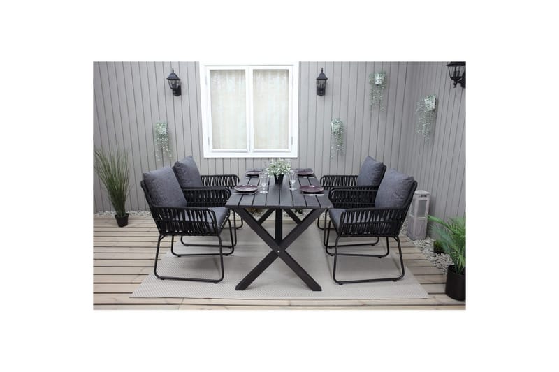 Utendørs møbelgruppe 150 cm bord & 4 Levanto grå stoler Svart - Svart - Hagemøbler & utemiljø - Hagegruppe - Spisegrupper hage