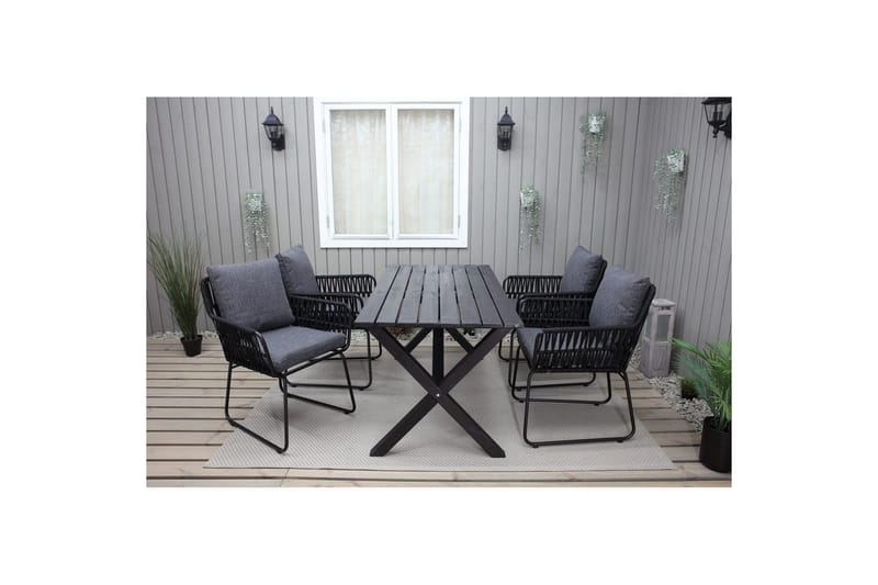 Utendørs møbelgruppe 150 cm bord & 4 Levanto grå stoler Svart - Svart - Hagemøbler & utemiljø - Hagegruppe - Spisegrupper hage