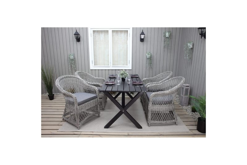 Utendørs møbelgruppe 150 cm bord & 4 Merida grå stoler Svart - Svart - Hagemøbler & utemiljø - Hagegruppe - Spisegrupper hage