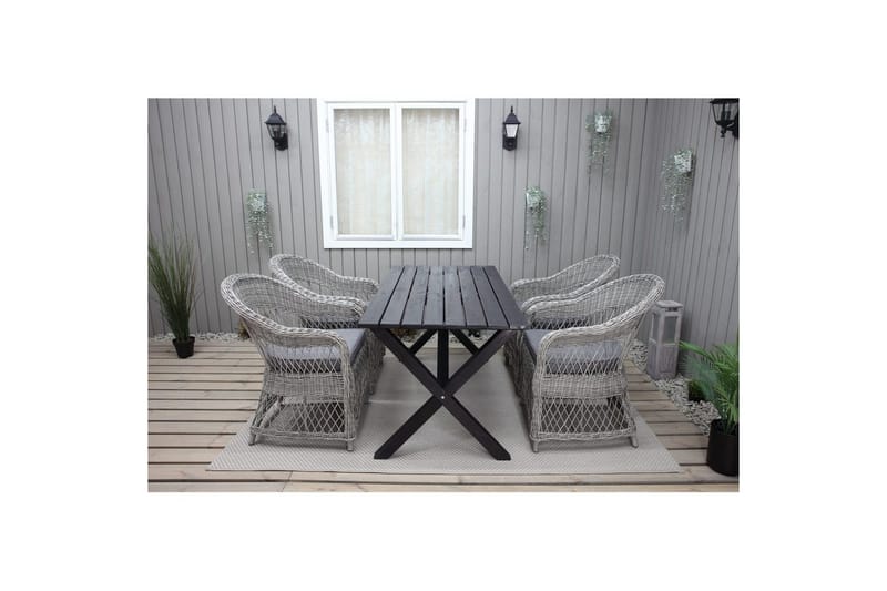 Utendørs møbelgruppe 150 cm bord & 4 Merida grå stoler Svart - Svart - Hagemøbler & utemiljø - Hagegruppe - Spisegrupper hage