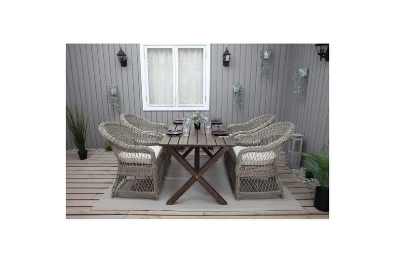 Utendørs møbelgruppe 150 cm bord & 4 Merida naturlig stoler Brun - Brun - Hagemøbler & utemiljø - Hagegruppe - Spisegrupper hage