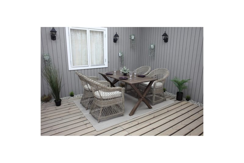 Utendørs møbelgruppe 150 cm bord & 4 Merida naturlig stoler Brun - Brun - Hagemøbler & utemiljø - Hagegruppe - Spisegrupper hage