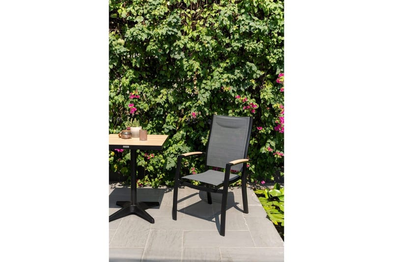 Utendørs møbelgruppe Lifestyle Garden Panama 2x stabelbar lenestol & bistrobord - Hagemøbler & utemiljø - Hagegruppe - Cafemøbler & cafesett